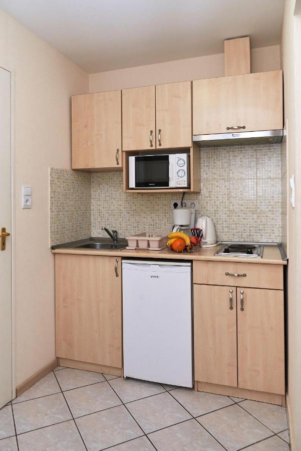 Apartman Brigitte Buekfuerdo Ngoại thất bức ảnh