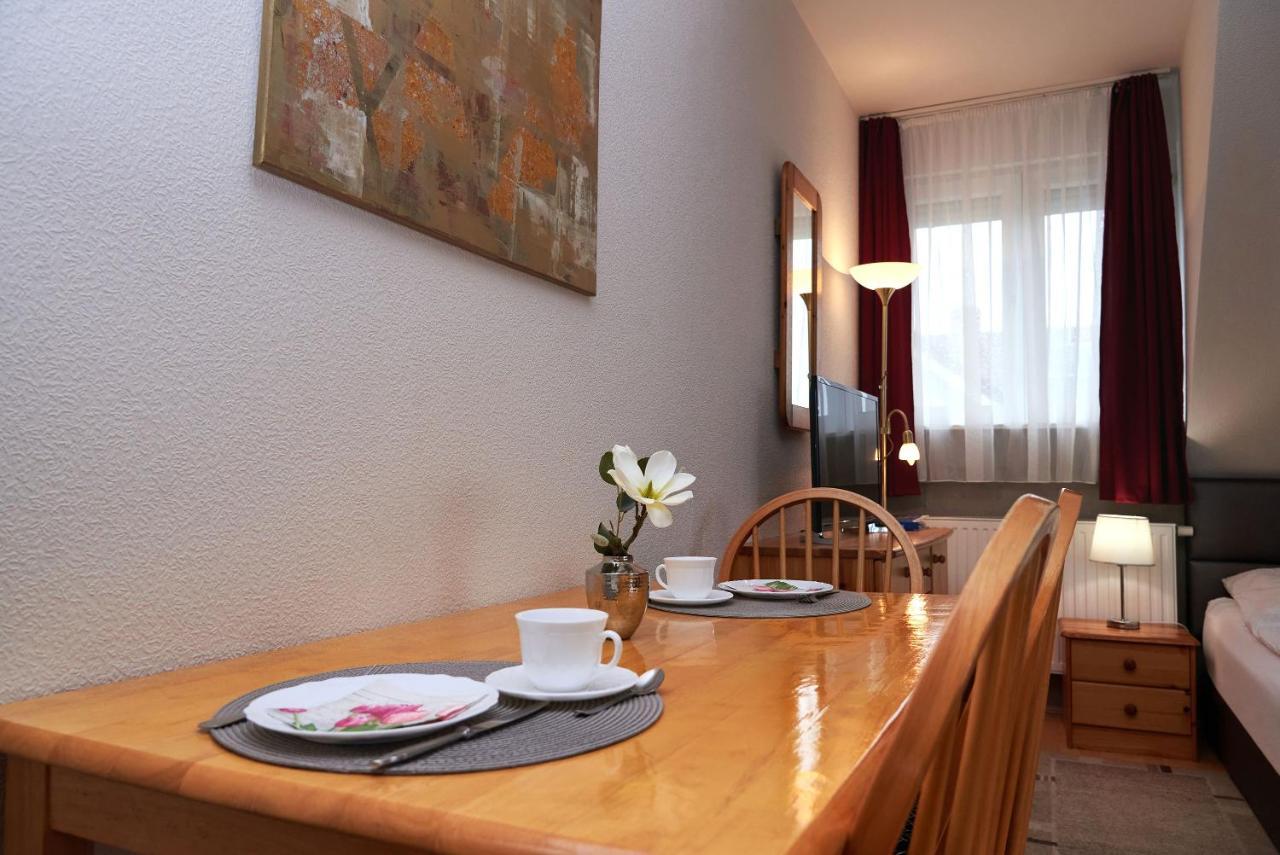 Apartman Brigitte Buekfuerdo Ngoại thất bức ảnh