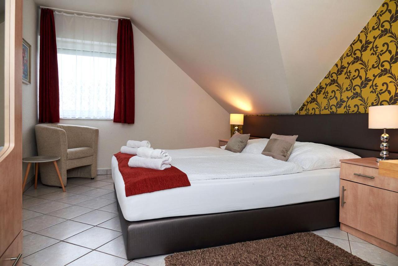 Apartman Brigitte Buekfuerdo Ngoại thất bức ảnh