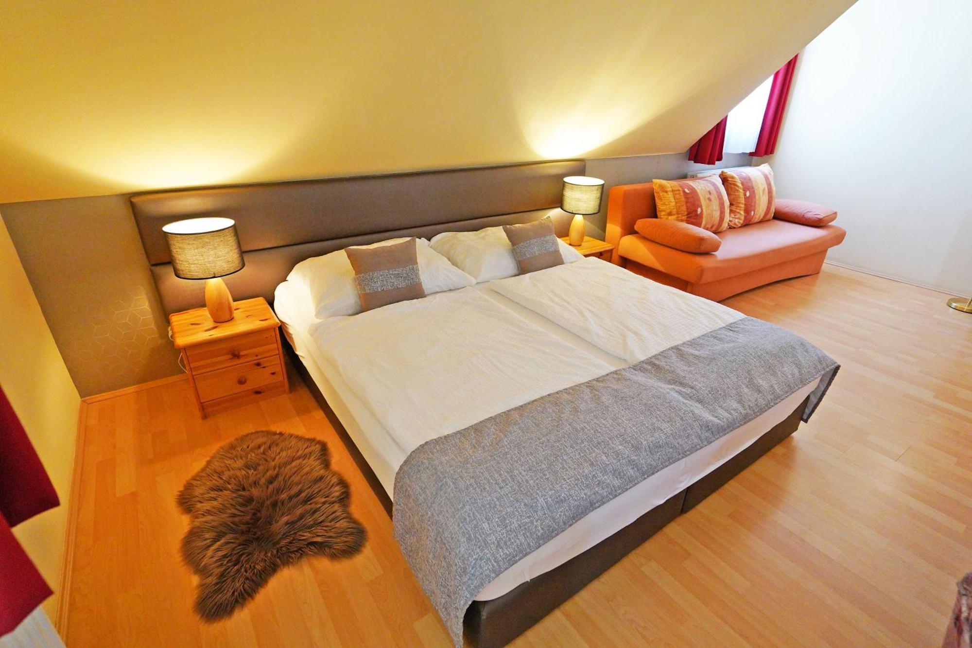 Apartman Brigitte Buekfuerdo Ngoại thất bức ảnh