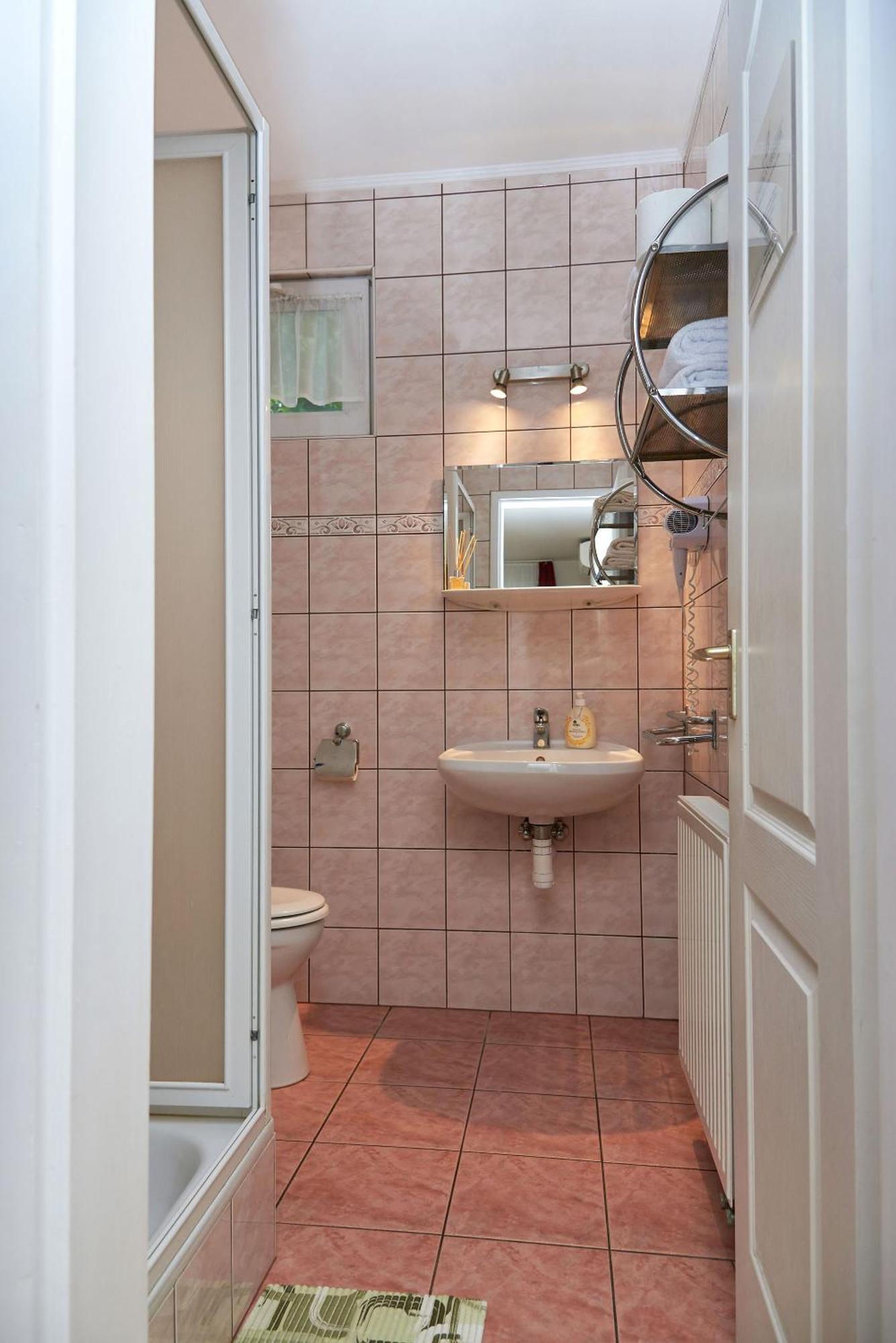 Apartman Brigitte Buekfuerdo Ngoại thất bức ảnh