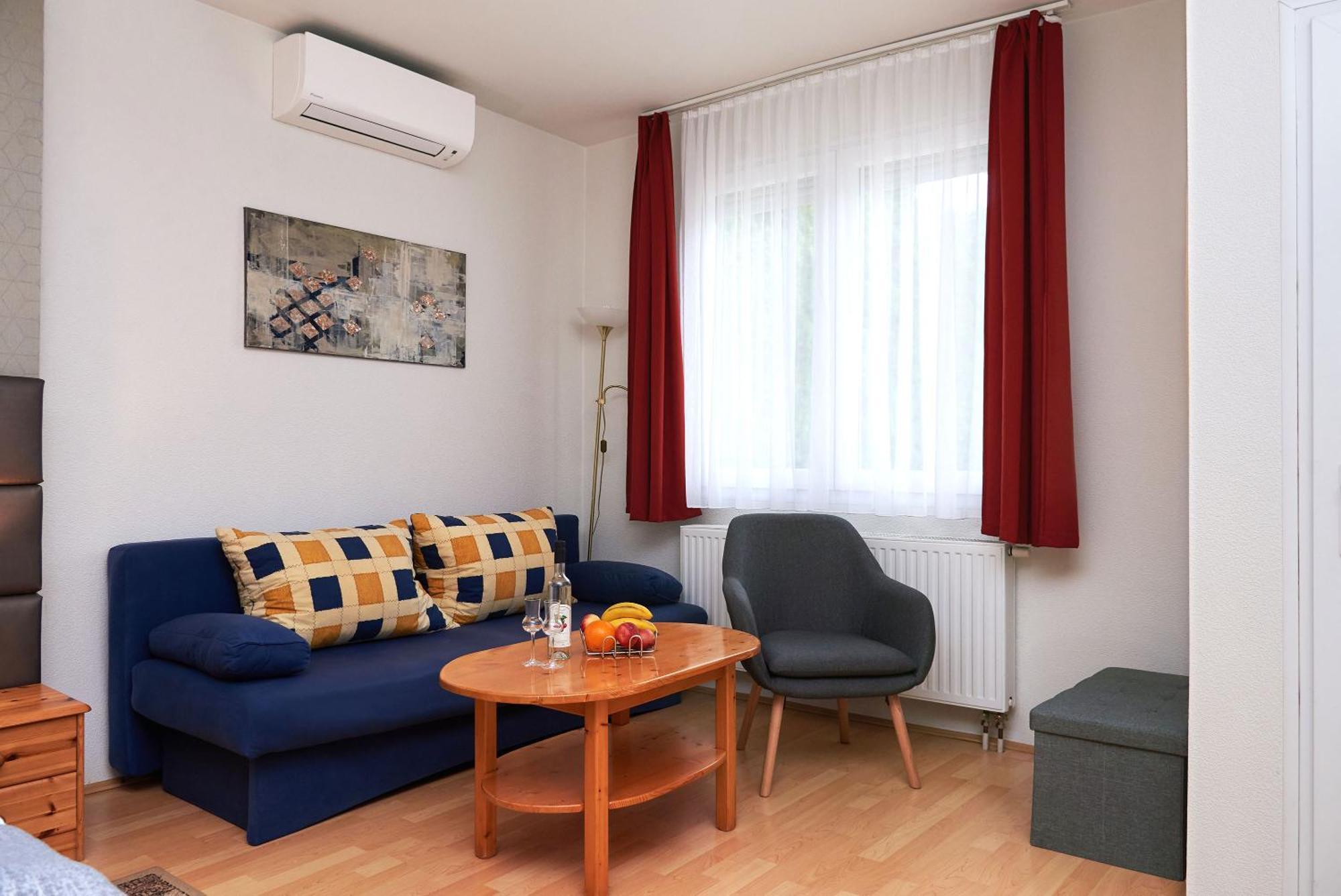 Apartman Brigitte Buekfuerdo Ngoại thất bức ảnh